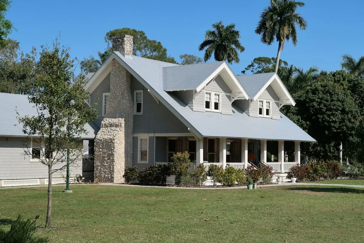 Sample stock photo, Farmhouse on 12 acres, Templeton
